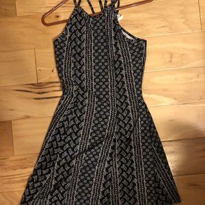 Mudd Sz S highneck dress
